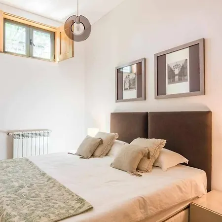 Apartment With A Terrace And Snooker 아파트