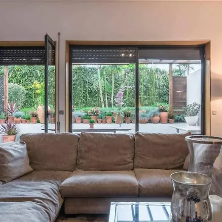 Apartment With A Terrace And Snooker Apartament