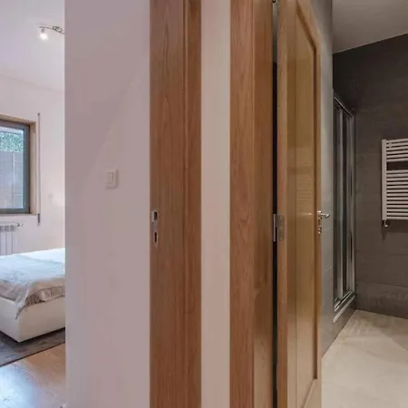 Apartament Apartment With A Terrace And Snooker